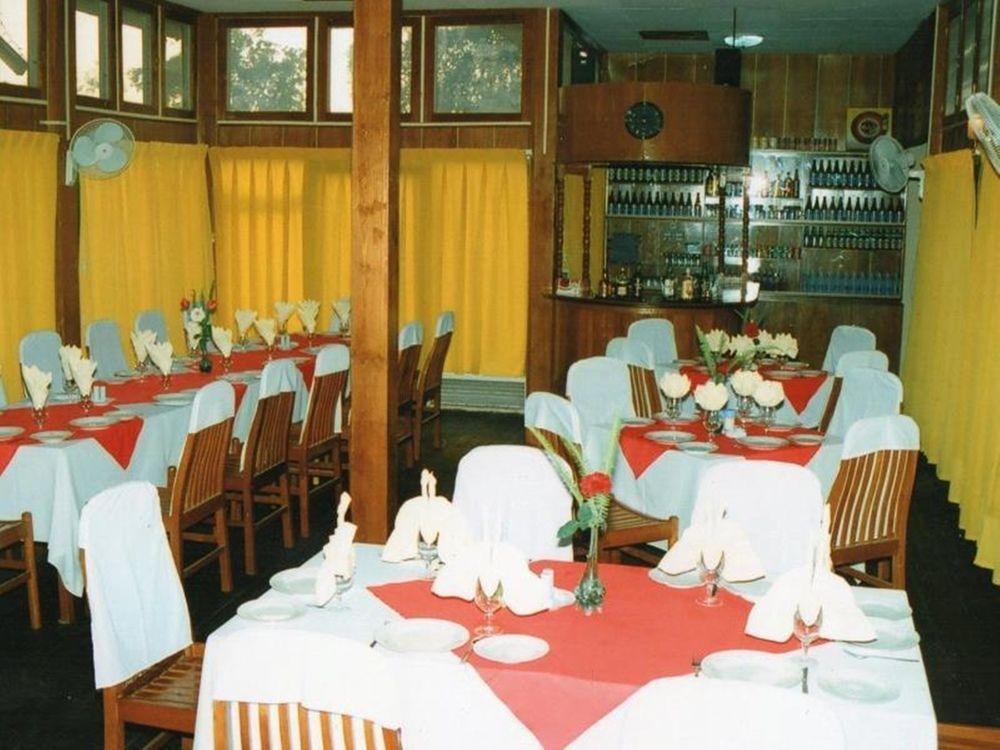 Primrose Hotel Nyaung Shwe Esterno foto