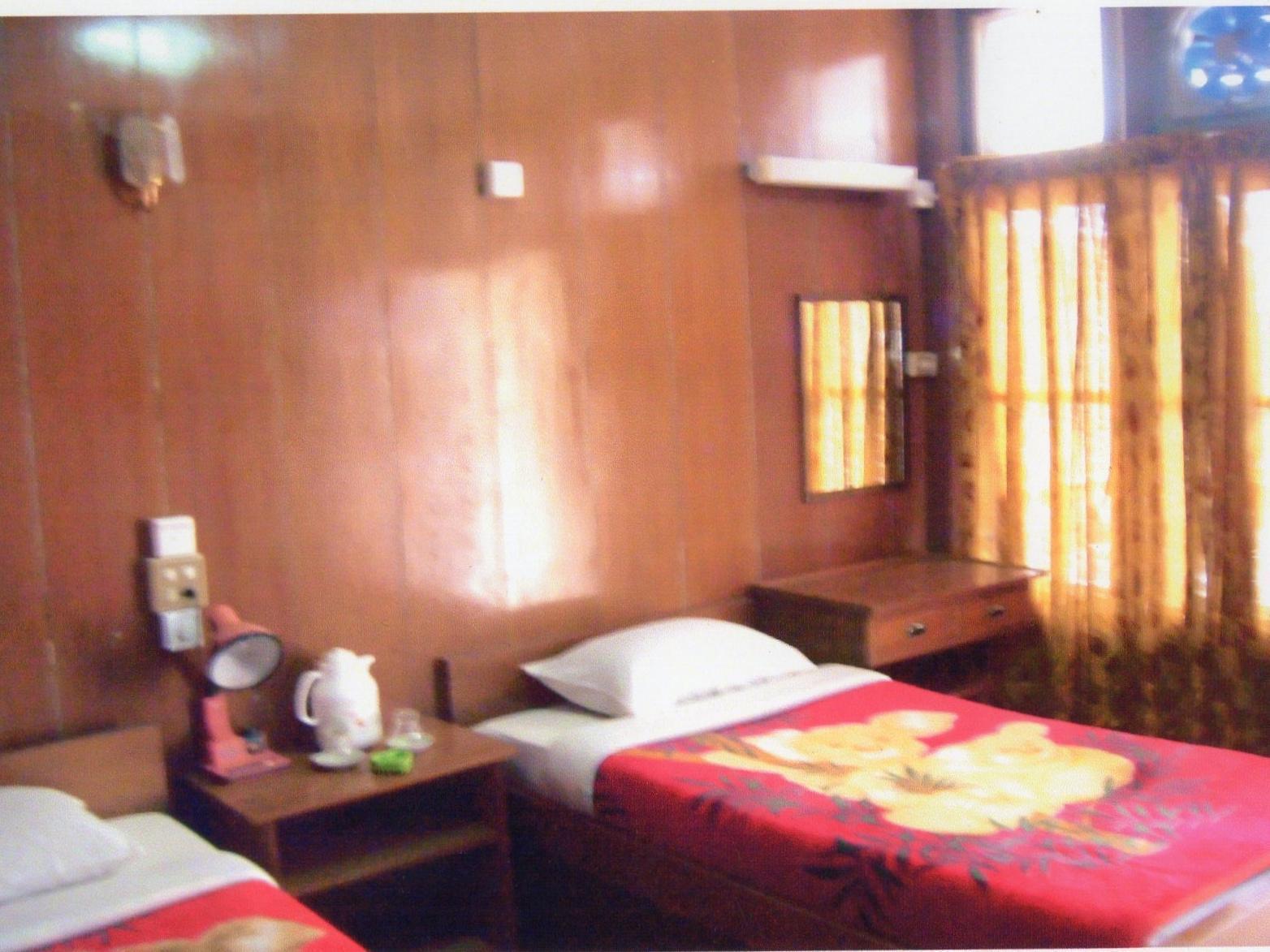 Primrose Hotel Nyaung Shwe Esterno foto
